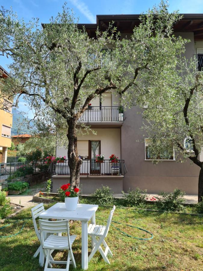 Le Peonie Riva del Garda Exterior foto